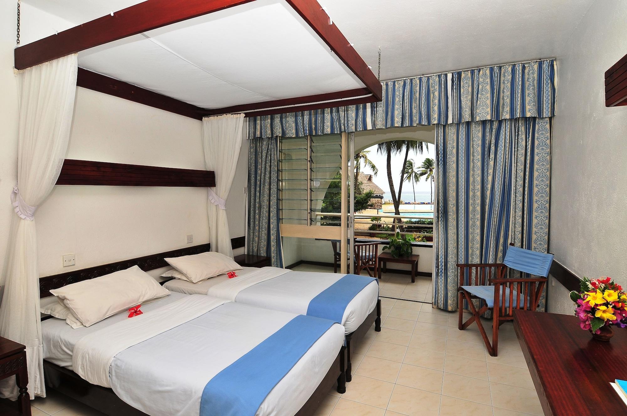 Reef Hotel Mombasa Exterior foto
