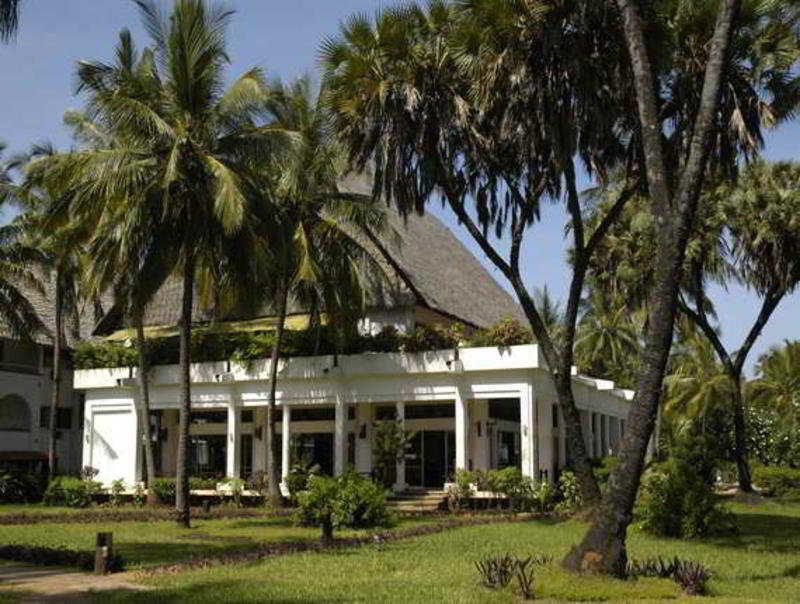 Reef Hotel Mombasa Exterior foto